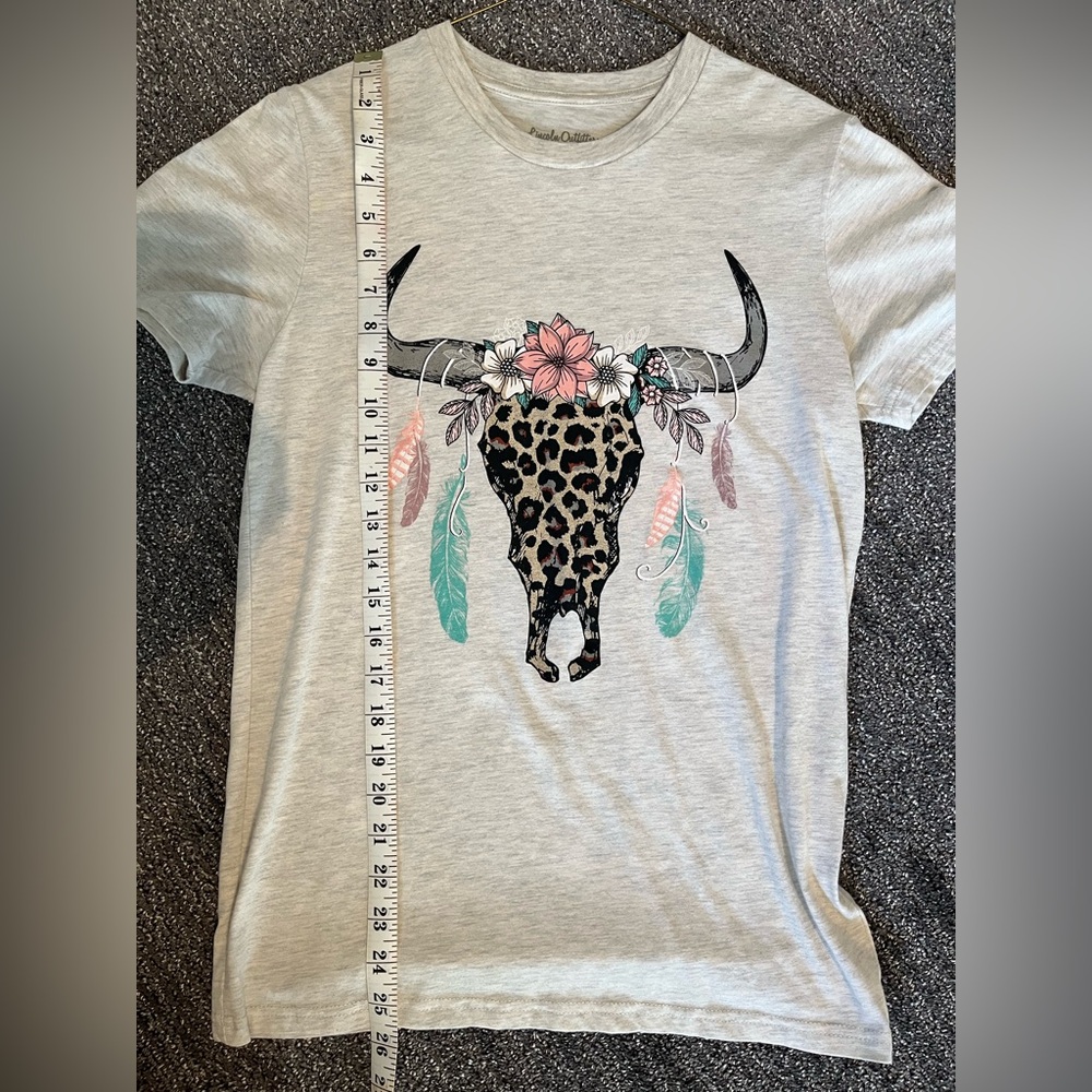 Lincoln Outfitters Tee Shirt Size Small - Picture 7 of 9